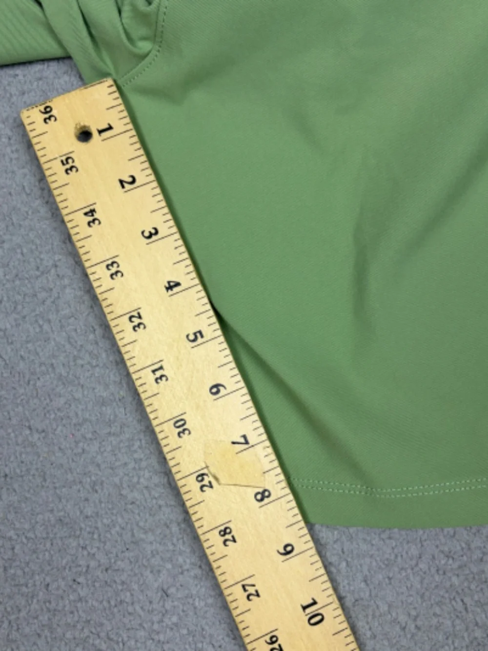 Public Rec Performance Shorts Mens Size 44 Green Shorts Stretch Golf Casual